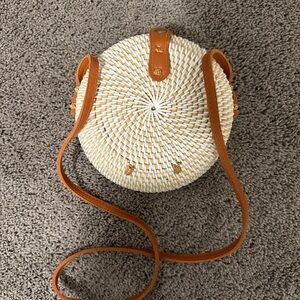 Woven Straw Round Crossbody Purse
